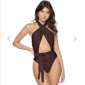 NWT PQ Swim Alex One Piece Size M in Dakota